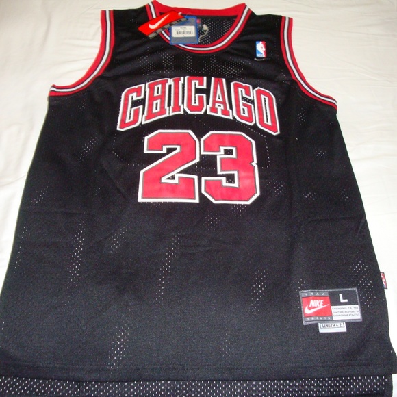 Chicago Jordan Nike Jersey L NWT Rare Bulls - Picture 6 of 6